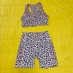 FABLETICS workout set